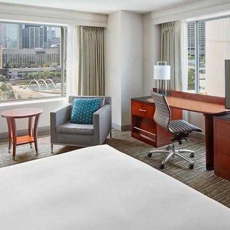 Marriott Downtown At Cf Toronto Eaton Centre Hotel Luaran gambar