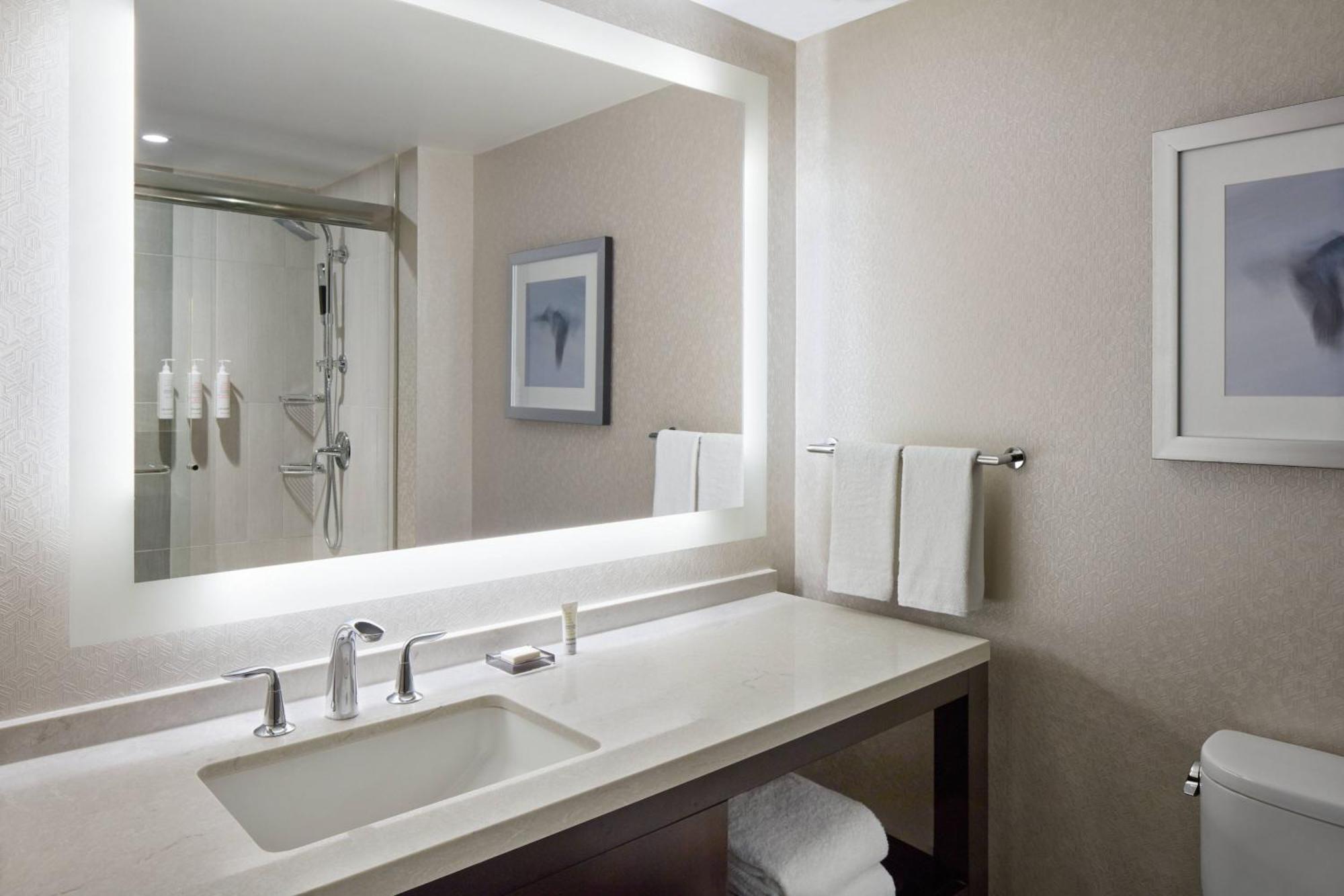 Marriott Downtown At Cf Toronto Eaton Centre Hotel Luaran gambar