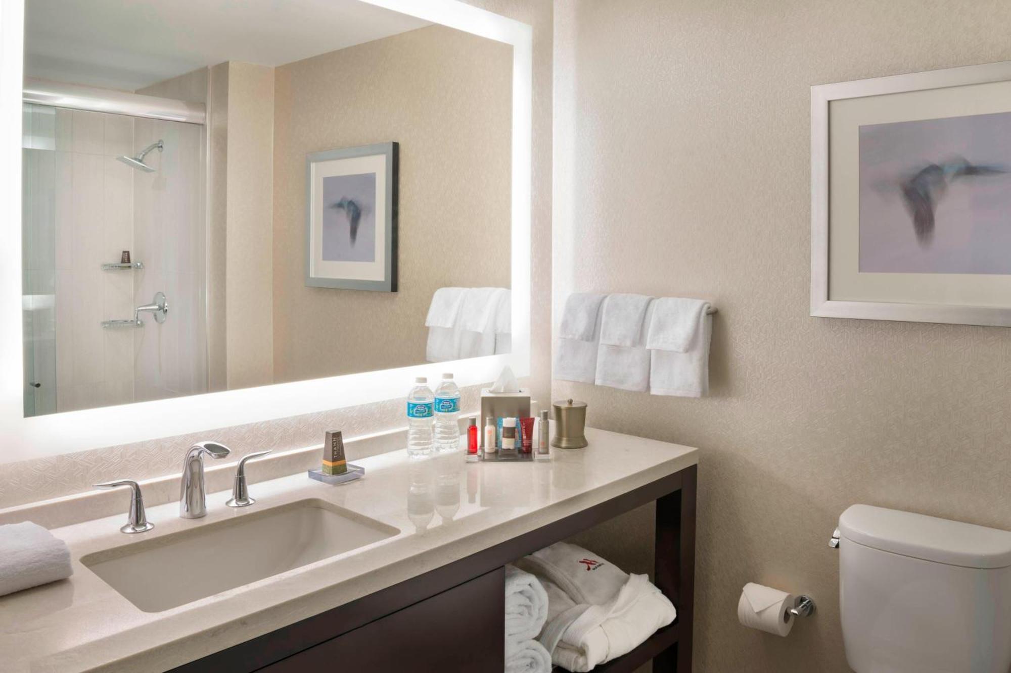 Marriott Downtown At Cf Toronto Eaton Centre Hotel Luaran gambar